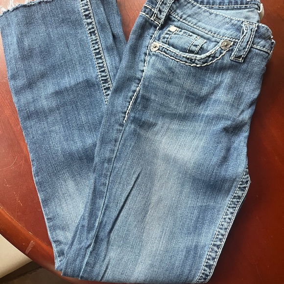 Silver Jeans, Aiko brand, capris, size 29x33 - Picture 8 of 8